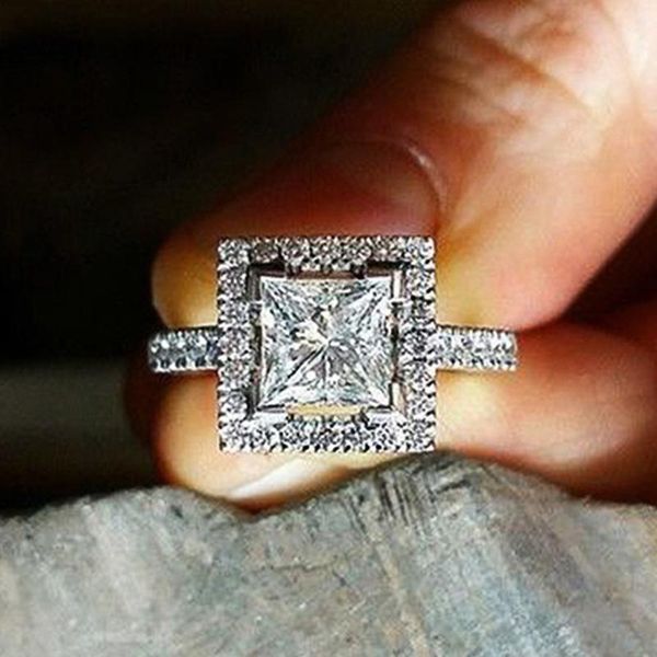 cluster rings 2021 luxury princess 925 sterling silver engagement ring for women anniversary gift jewelry wholesale r6415, Golden;silver
cluster rings 2021 luxury princess 925 sterling silver engagement ring for women anniversary gift jewelry wholesale r6415, Golden;silver