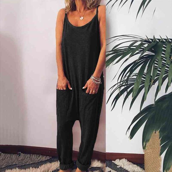 womens solid color sling loose casual pocket jumpsuit combinaison femme enterizos para mujer largos elegantes, Black;white
womens solid color sling loose casual pocket jumpsuit combinaison femme enterizos para mujer largos elegantes, Black;white