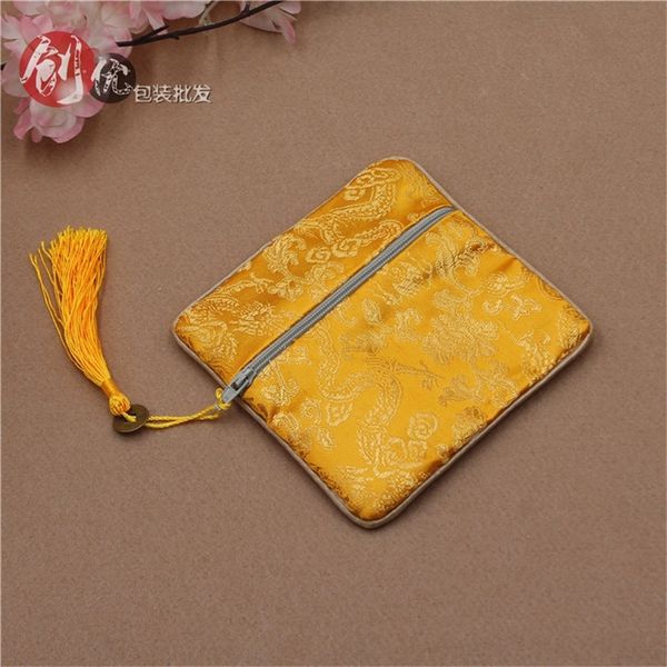 a7yh silk small brocade packaging buddha pearl jewelry packaging boxes hand jewelry boxes string brocade bag packing bag, Black;white
a7yh silk small brocade packaging buddha pearl jewelry packaging boxes hand jewelry boxes string brocade bag packing bag, Black;white