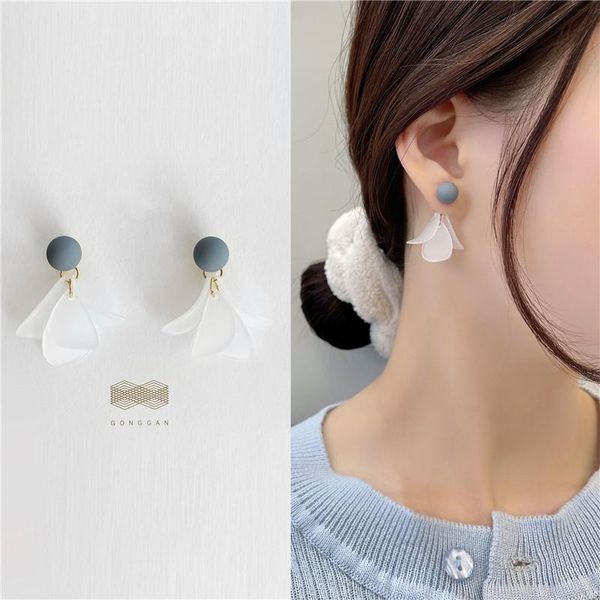 dangle & chandelier s925 needle small and pure fresh white petals earrings contracted grace hanging ball after the stud, Silver
dangle & chandelier s925 needle small and pure fresh white petals earrings contracted grace hanging ball after the stud, Silver