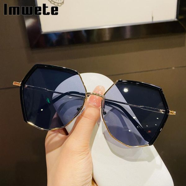 sunglasses imwete polygonal women vintage brand designer metal irregular glasses ladies anti ultraviolet colored gradient uv400, White;black
sunglasses imwete polygonal women vintage brand designer metal irregular glasses ladies anti ultraviolet colored gradient uv400, White;black