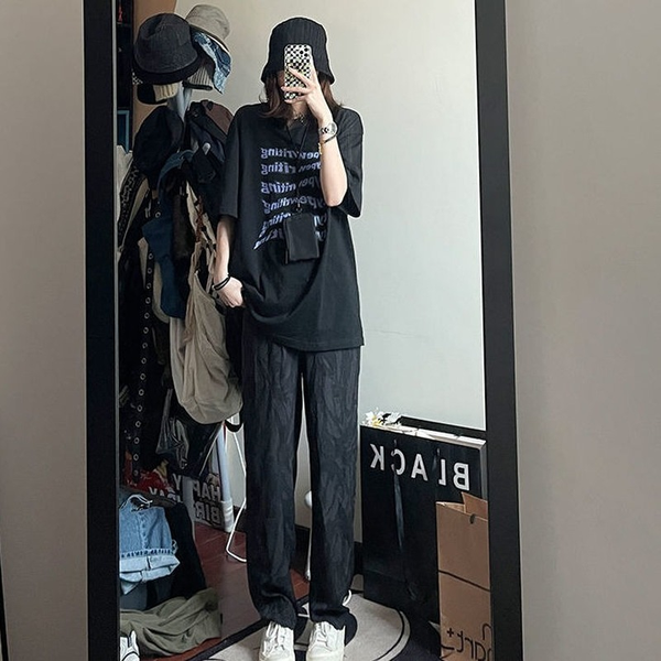 plus size womens pants wide leg pants japanese pattern hip hop women pants womens mens jogging ladie casual oversized sports, Black;white
plus size womens pants wide leg pants japanese pattern hip hop women pants womens mens jogging ladie casual oversized sports, Black;white