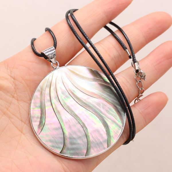 pendant necklaces retro style 2021 natural shell alloy pattern round jewelry men and women couples banquet gifts 50x50mm 60cm 1pc, Silver
pendant necklaces retro style 2021 natural shell alloy pattern round jewelry men and women couples banquet gifts 50x50mm 60cm 1pc, Silver
