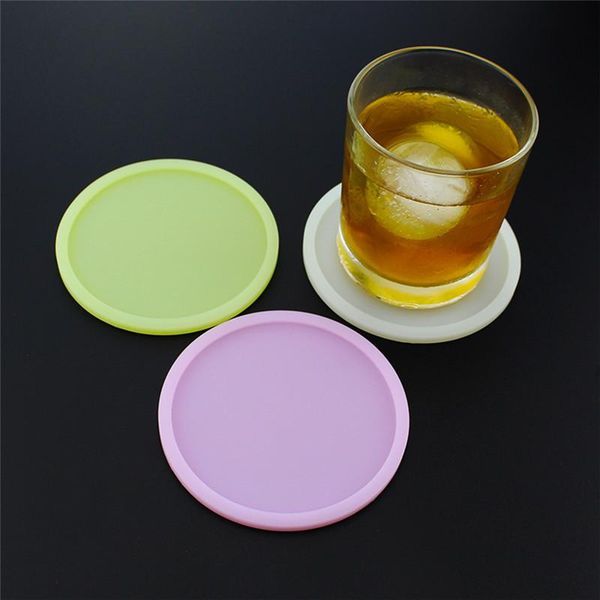 mats & pads 1 pcs luminous silicone drink coasters 4" non-slip round soft tabledurable protection mat
mats & pads 1 pcs luminous silicone drink coasters 4" non-slip round soft tabledurable protection mat