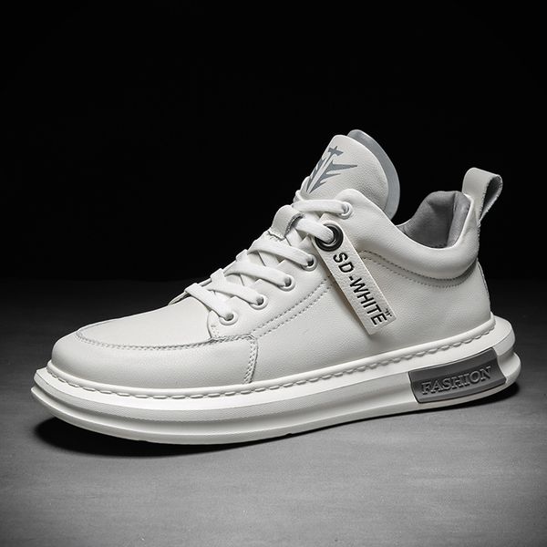 class ii high 2021 new fashion korean version versatile board sports leisure small white shoes men's, Black
class ii high 2021 new fashion korean version versatile board sports leisure small white shoes men's, Black