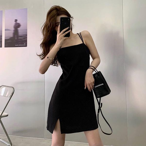 casual dresses women sleeveless dress slash neck backless mini spaghetti strap black retro abdomen slim shaped mature simple korean sty, Black;gray
casual dresses women sleeveless dress slash neck backless mini spaghetti strap black retro abdomen slim shaped mature simple korean sty, Black;gray