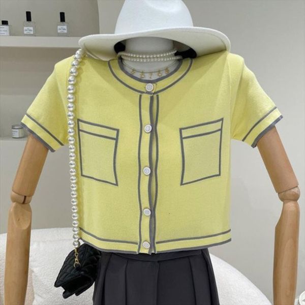 summer korean fashion casual womens sweaters o neck short knit cardigan crop ladies girls sweet contrast sweater coat vestido, White;black 
summer korean fashion casual womens sweaters o neck short knit cardigan crop ladies girls sweet contrast sweater coat vestido, White;black