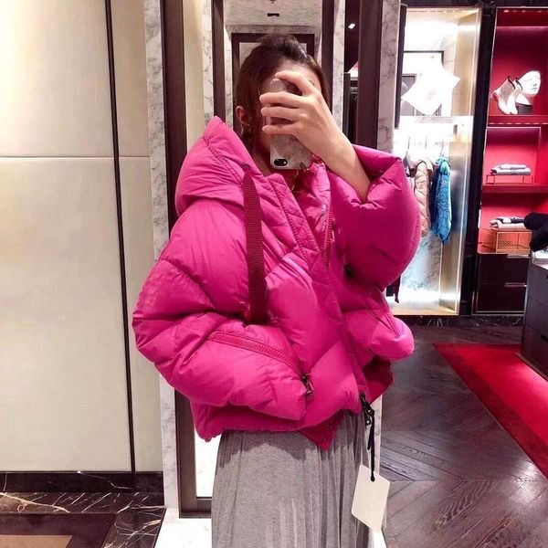 jacket 2021 fashionable luxury quality oversized short fuchsia winter hooded down, Black;brown
jacket 2021 fashionable luxury quality oversized short fuchsia winter hooded down, Black;brown