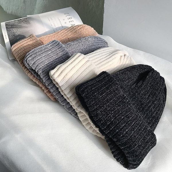 beanies 2021 winter beanie pure color casual wild double-layer thickened warm hood for girl chenille knitted hat female woolen
beanies 2021 winter beanie pure color casual wild double-layer thickened warm hood for girl chenille knitted hat female woolen