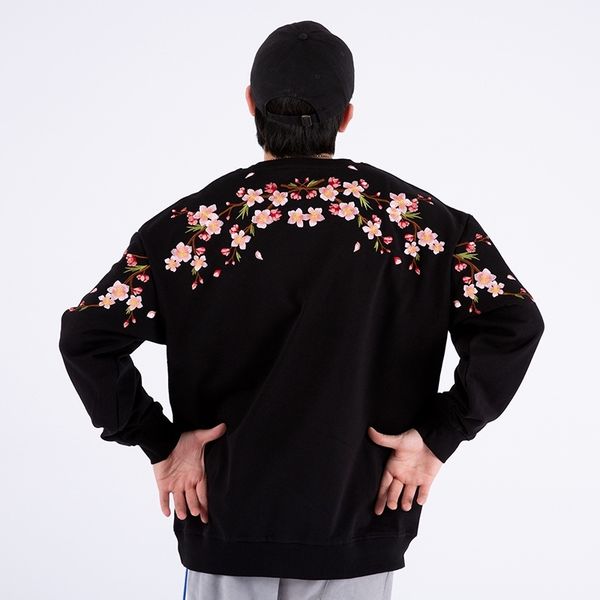 autumn new large men's national coat brand plum blossom embroidery round neck sweater couple student fashion clothes, Black
autumn new large men's national coat brand plum blossom embroidery round neck sweater couple student fashion clothes, Black