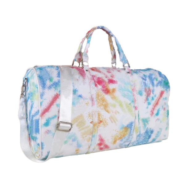 2021 50cm large capacity women travel bags sale quality women men shoulder duffel bags carry on luggage bottom rivets with lock head
2021 50cm large capacity women travel bags sale quality women men shoulder duffel bags carry on luggage bottom rivets with lock head