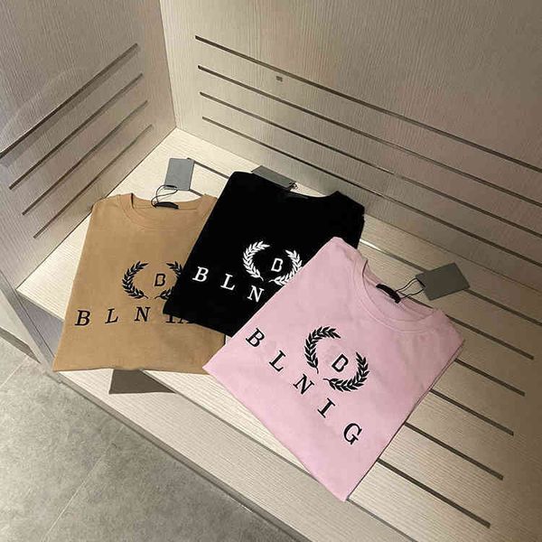 2022 factory wholesale new summer ear wheat letter print round neck short sleeve men's and women's os casual loose t-shirt, White
2022 factory wholesale new summer ear wheat letter print round neck short sleeve men's and women's os casual loose t-shirt, White