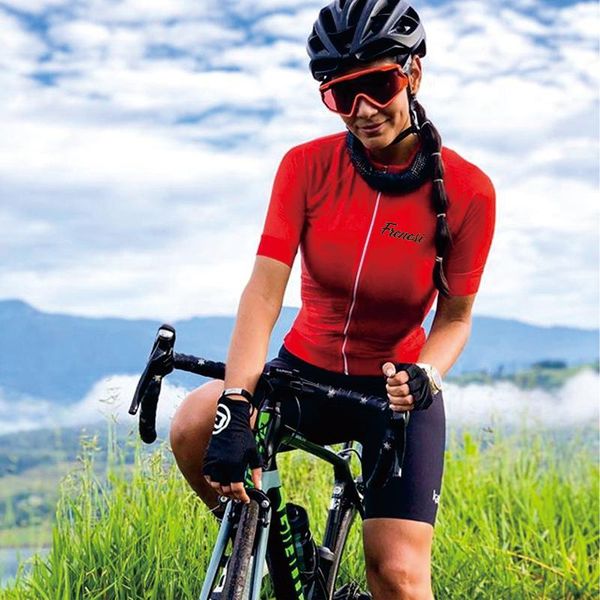 racing sets frenesi vrouwen beroep triathlon pak kleding fietsen skinsuits oupa de ciclismo rompertjes womens jumpsuit triatlon kits zomer, Black;blue
racing sets frenesi vrouwen beroep triathlon pak kleding fietsen skinsuits oupa de ciclismo rompertjes womens jumpsuit triatlon kits zomer, Black;blue