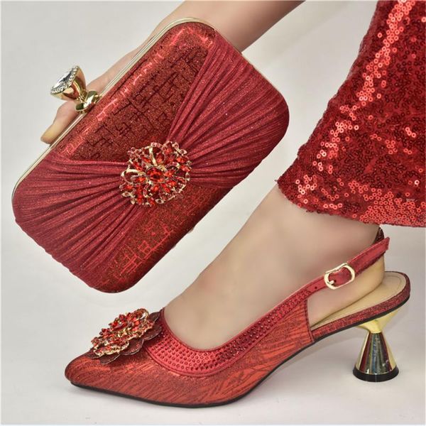 italian women wedding shoes and bags the wine color 2021 noble slippers summer decorated with rhinestone buckle strap beautiful dress, Black
italian women wedding shoes and bags the wine color 2021 noble slippers summer decorated with rhinestone buckle strap beautiful dress, Black