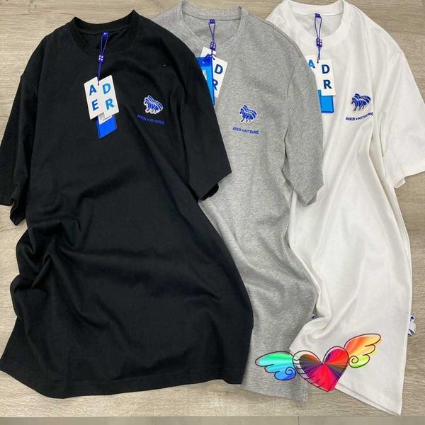 2021 ader kitsune t-shirt men women 1 1 maison kitsune tee three foxes embroidery adererror short sleeve x0602, White;black
2021 ader kitsune t-shirt men women 1 1 maison kitsune tee three foxes embroidery adererror short sleeve x0602, White;black