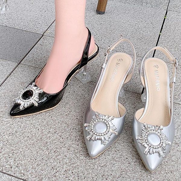fashion large size 15 women's shoes paint leather sandals crystal with banquet pointed rhinestone party casual, Black
fashion large size 15 women's shoes paint leather sandals crystal with banquet pointed rhinestone party casual, Black