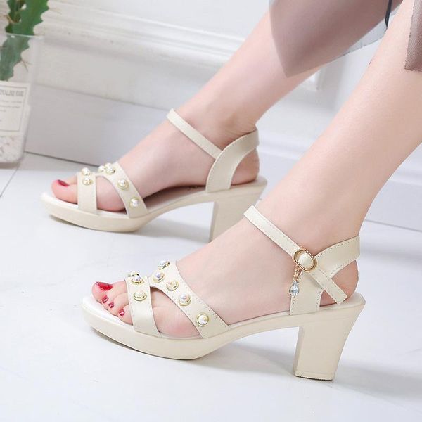 women shoes summer surest korean version fashion pu chunky-heel ladies sandals, Black
women shoes summer surest korean version fashion pu chunky-heel ladies sandals, Black