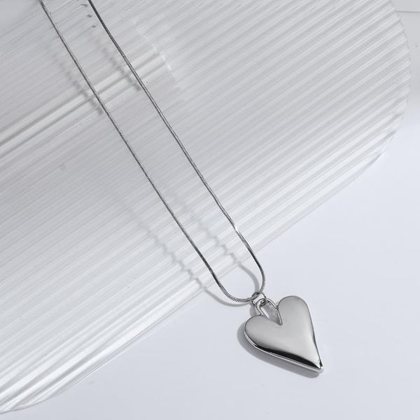 chains aensoa vintage fashion silver color heart-shape charm chain pendant necklaces for women necklace female valentine's day
chains aensoa vintage fashion silver color heart-shape charm chain pendant necklaces for women necklace female valentine's day
