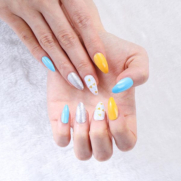 24pcs/box detachable stiletto false nails manicure tool nail art accessories artificial ballerina french 2021 trendy, Red;gold
24pcs/box detachable stiletto false nails manicure tool nail art accessories artificial ballerina french 2021 trendy, Red;gold