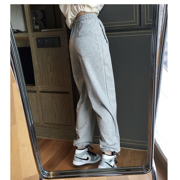 women's pants & capris four casual drawstring colors loose korean female sweatpants spring 2021 elastic at the waist ankle-length, Black;white
women's pants & capris four casual drawstring colors loose korean female sweatpants spring 2021 elastic at the waist ankle-length, Black;white