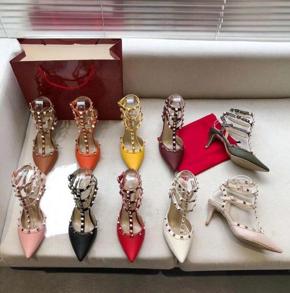 rivet with thick heel sandals, cowhide upper and sheepskin lining luxurys designer high heels, height 6.5cm ~ 9.5cm shoe88, Black
rivet with thick heel sandals, cowhide upper and sheepskin lining luxurys designer high heels, height 6.5cm ~ 9.5cm shoe88, Black