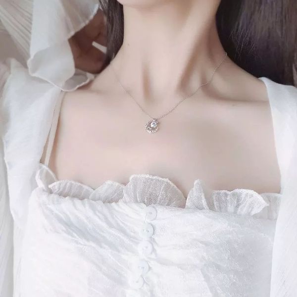 925 pure silver aurora moon necklace women's niche design necklaces simple cool wind collarbone chain, Black
925 pure silver aurora moon necklace women's niche design necklaces simple cool wind collarbone chain, Black