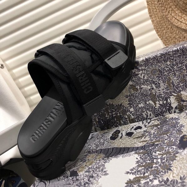 2021 new d family baby's same sandals women's muffin thick soled embroidered letter iyzg zmm, Black
2021 new d family baby's same sandals women's muffin thick soled embroidered letter iyzg zmm, Black