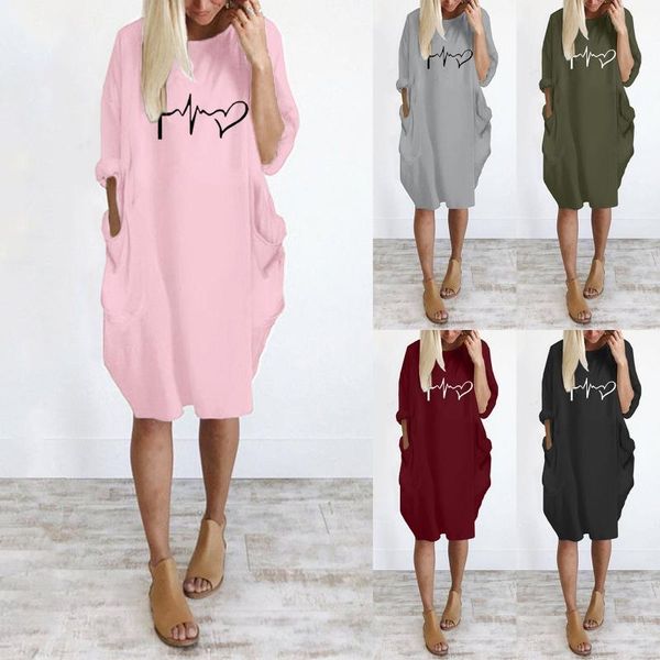 casual dresses 2021 lady love print dress pockets o-neck long sleeve pullover knee length loose robe femme women clothing, Black;gray
casual dresses 2021 lady love print dress pockets o-neck long sleeve pullover knee length loose robe femme women clothing, Black;gray