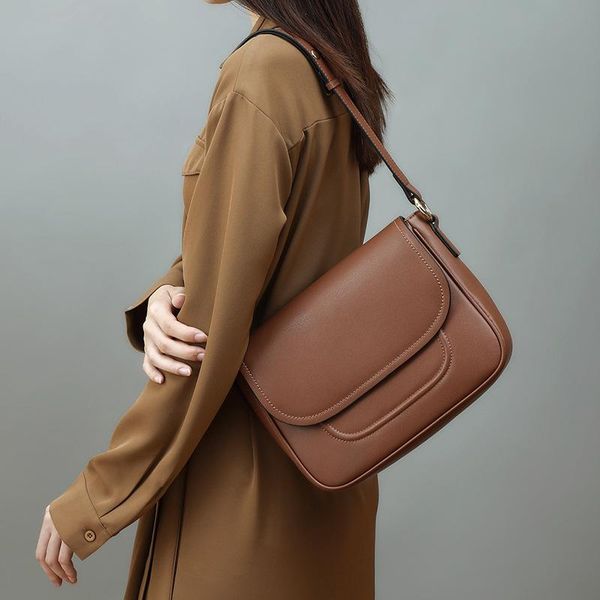 evening bags european and american simple autumn bag 2021 fashion lady all-match single shoulder messenger saddle female
evening bags european and american simple autumn bag 2021 fashion lady all-match single shoulder messenger saddle female