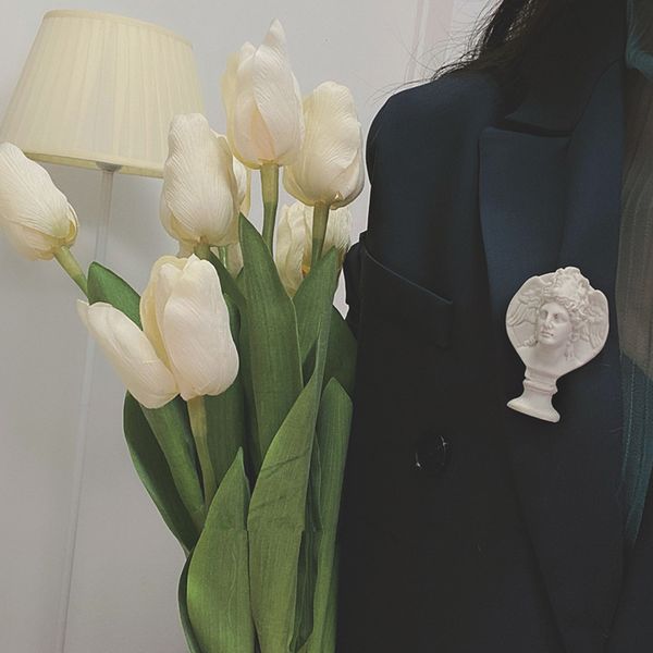 fishsheep original design mini plaster model brooches and pins resin greek mythology figure portrait statue brooch jewelry gifts, Gray
fishsheep original design mini plaster model brooches and pins resin greek mythology figure portrait statue brooch jewelry gifts, Gray
