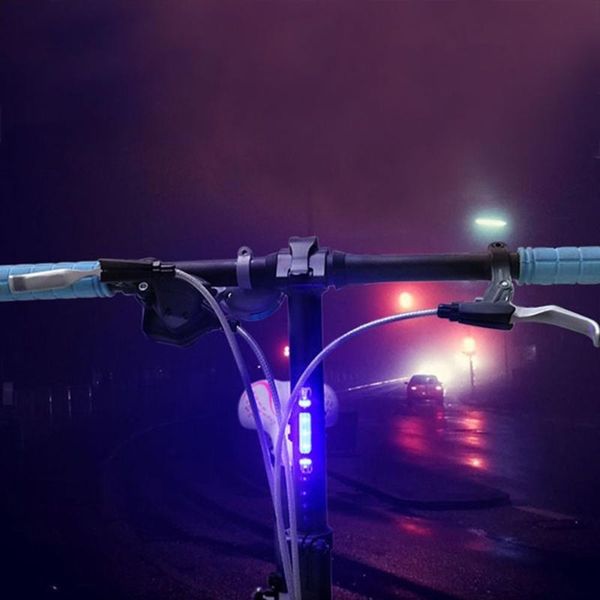 emergency lights practical super bright led blue light rainproof mountain bike taillight bicycle taillights tail warning
emergency lights practical super bright led blue light rainproof mountain bike taillight bicycle taillights tail warning