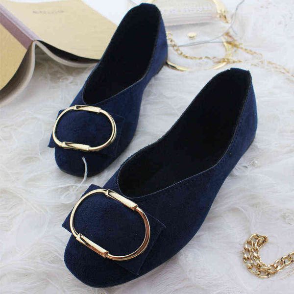 dress autumn spring women flats candy color boat soft single woman loafers black metal buckle female shoes big size 220309
dress autumn spring women flats candy color boat soft single woman loafers black metal buckle female shoes big size 220309