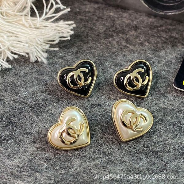 21 new small fragrance love letter earrings two-color optional fashion versatile earrings women's s 925 silver needle, Golden
21 new small fragrance love letter earrings two-color optional fashion versatile earrings women's s 925 silver needle, Golden