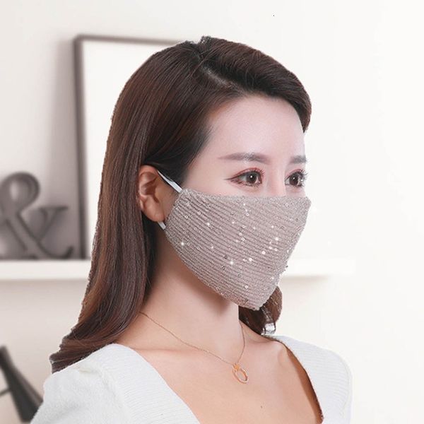 mask fashion women pink sequin mask for face bling colorful mouth mask coverings fabric maske masque cubrebocas maske decoration
mask fashion women pink sequin mask for face bling colorful mouth mask coverings fabric maske masque cubrebocas maske decoration
