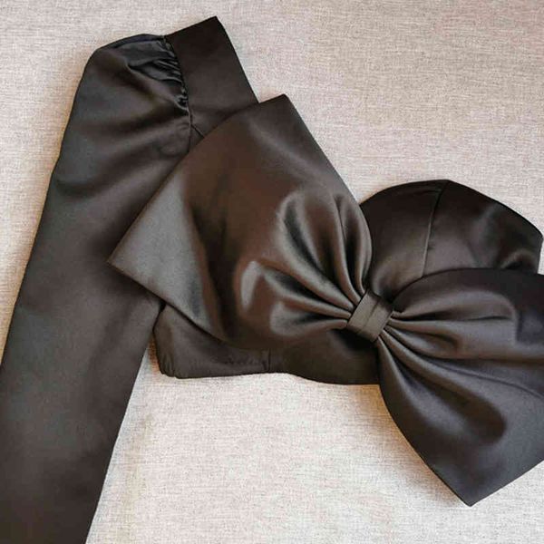 tees patchwork bowknot shirt for women strapless long sleeve black short blouse female fashion clothing 2021, White
tees patchwork bowknot shirt for women strapless long sleeve black short blouse female fashion clothing 2021, White