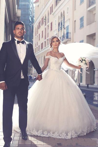 off shoulder ivory tulle wedding dresses for bride appliques lace back corset plus size long princess bridal gowns, White
off shoulder ivory tulle wedding dresses for bride appliques lace back corset plus size long princess bridal gowns, White