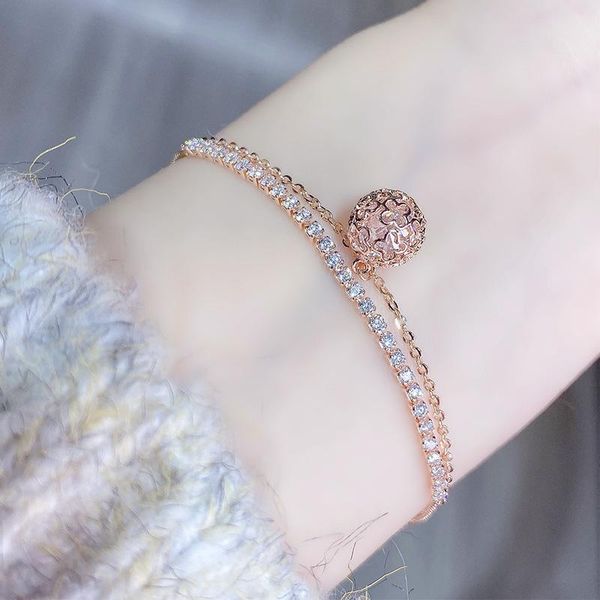 charm bracelets round pendant zircon bracelet japanese korean style sweet fashion friend travel gift women's jewelry accessor, Golden;silver
charm bracelets round pendant zircon bracelet japanese korean style sweet fashion friend travel gift women's jewelry accessor, Golden;silver