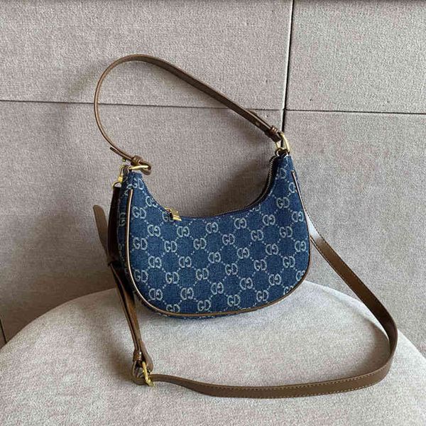 80% off shop clearance joe goqiu's new underarm women's denim blue jacquard single shoulder trendy medieval messenger bag
80% off shop clearance joe goqiu's new underarm women's denim blue jacquard single shoulder trendy medieval messenger bag