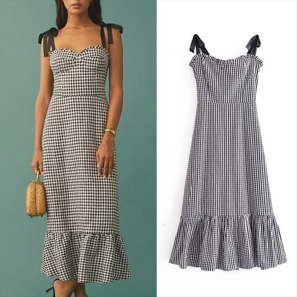 summer camisole plaid printed women dress slash neck backless party vestido elegant girls a line causal outfits, Black;gray
summer camisole plaid printed women dress slash neck backless party vestido elegant girls a line causal outfits, Black;gray