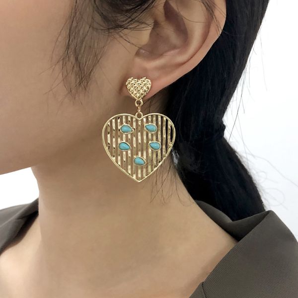 creative gold color grid love heart rectangle pendant earring for women turquoise beads drop earring party geometric jewelry, Silver
creative gold color grid love heart rectangle pendant earring for women turquoise beads drop earring party geometric jewelry, Silver