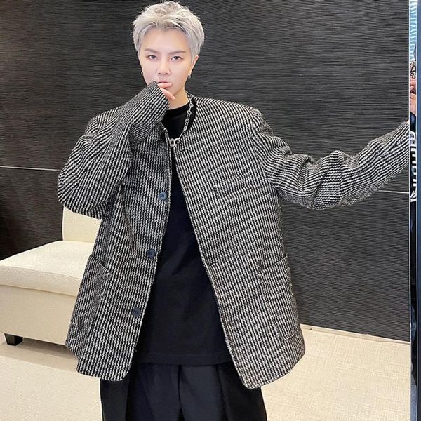 men's suits & blazers wear tide koean casual thicken o-neck stripe suit coat for male 2021 autumn loose simple long sleeve, White;black
men's suits & blazers wear tide koean casual thicken o-neck stripe suit coat for male 2021 autumn loose simple long sleeve, White;black