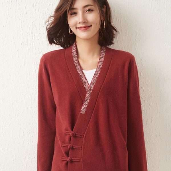 women's knits & tees 2021 autumn and winter style v-neck 100% pure wool ladies buttons loose thick cardigan knitted cashmere sweater, White
women's knits & tees 2021 autumn and winter style v-neck 100% pure wool ladies buttons loose thick cardigan knitted cashmere sweater, White