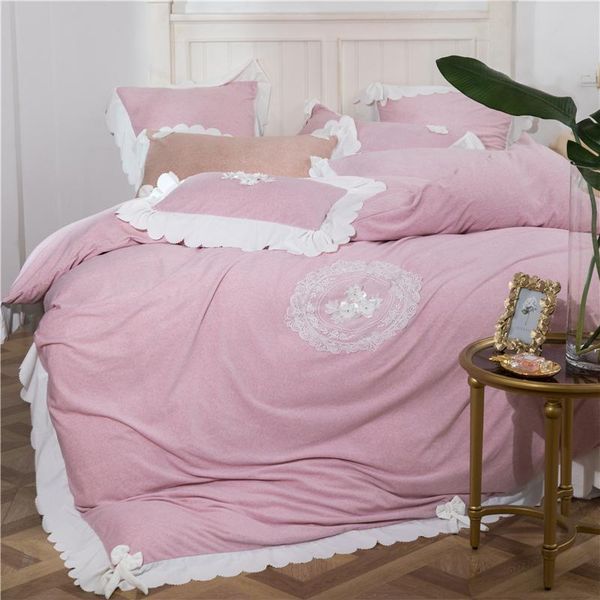bedding sets luxury raschel velvet flannel warm garden lace set fleece applique duvet cover bed sheet 4/6/7pcs king size
bedding sets luxury raschel velvet flannel warm garden lace set fleece applique duvet cover bed sheet 4/6/7pcs king size