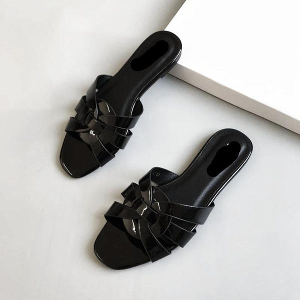 slippers female shoes big size flat rubber flip flops slides lady 2021 hawaiian girl fretwork pu patent leather basic, Black
slippers female shoes big size flat rubber flip flops slides lady 2021 hawaiian girl fretwork pu patent leather basic, Black