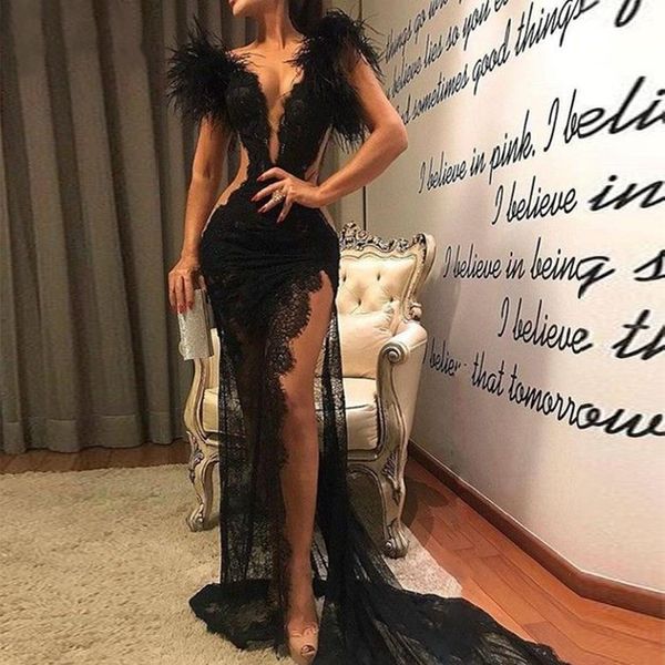 black evening dresses luxurious feather plunging v neck vintage lace arabic prom gowns 2021 high side slit mermaid formal party wear plus si, Black;red
black evening dresses luxurious feather plunging v neck vintage lace arabic prom gowns 2021 high side slit mermaid formal party wear plus si, Black;red