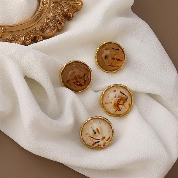 simple and little round button stud earrings personality irregular flower broken fashion retro hong kong style gold, Golden;silver
simple and little round button stud earrings personality irregular flower broken fashion retro hong kong style gold, Golden;silver