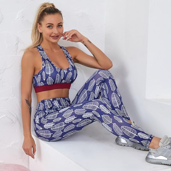 yoga outfit jogging suit for women clothing gym pants fitness leggings leaf print set sports bra sleeveless crop top
yoga outfit jogging suit for women clothing gym pants fitness leggings leaf print set sports bra sleeveless crop top
