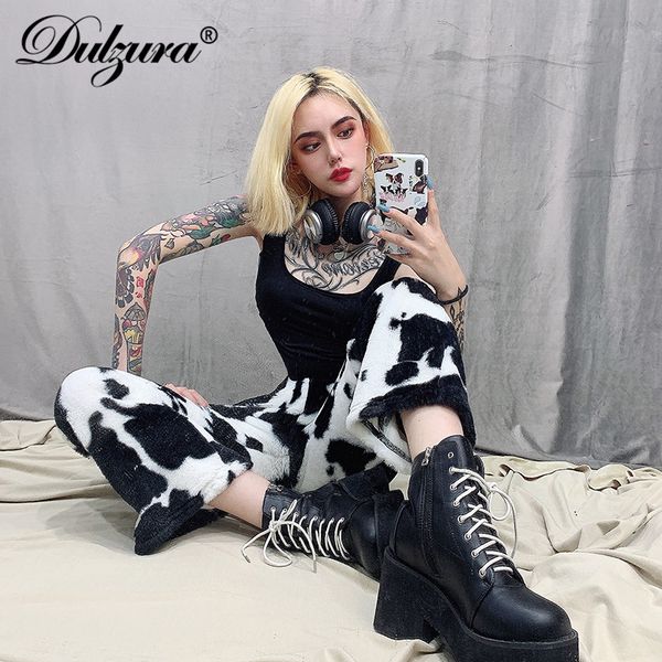 dairy cow print lamb wool teddy women high waist wide leg pants streetwear loose 2021 autumn winter clothes trousers, Black;white
dairy cow print lamb wool teddy women high waist wide leg pants streetwear loose 2021 autumn winter clothes trousers, Black;white