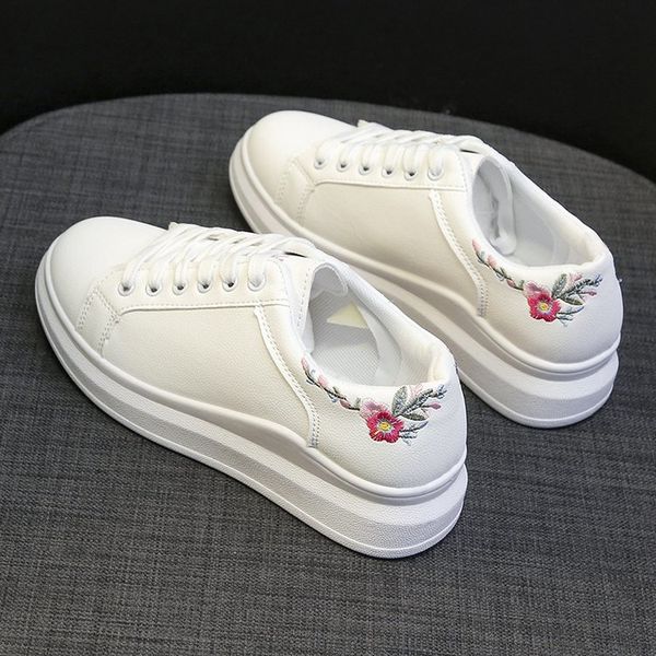 dress shoes female casual shoes spring fashion women's embroidered breathable, hollow lace vulcanized slippers rree, Black
dress shoes female casual shoes spring fashion women's embroidered breathable, hollow lace vulcanized slippers rree, Black