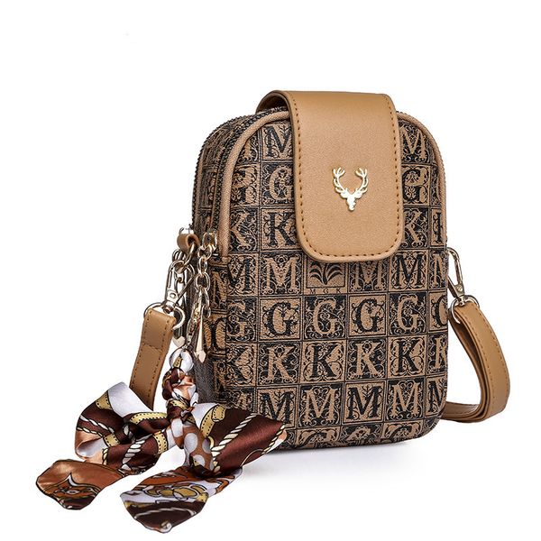 women's new pu soft leather texture messenger bag fashion printed single shoulder simple and light leisure small square bag
women's new pu soft leather texture messenger bag fashion printed single shoulder simple and light leisure small square bag